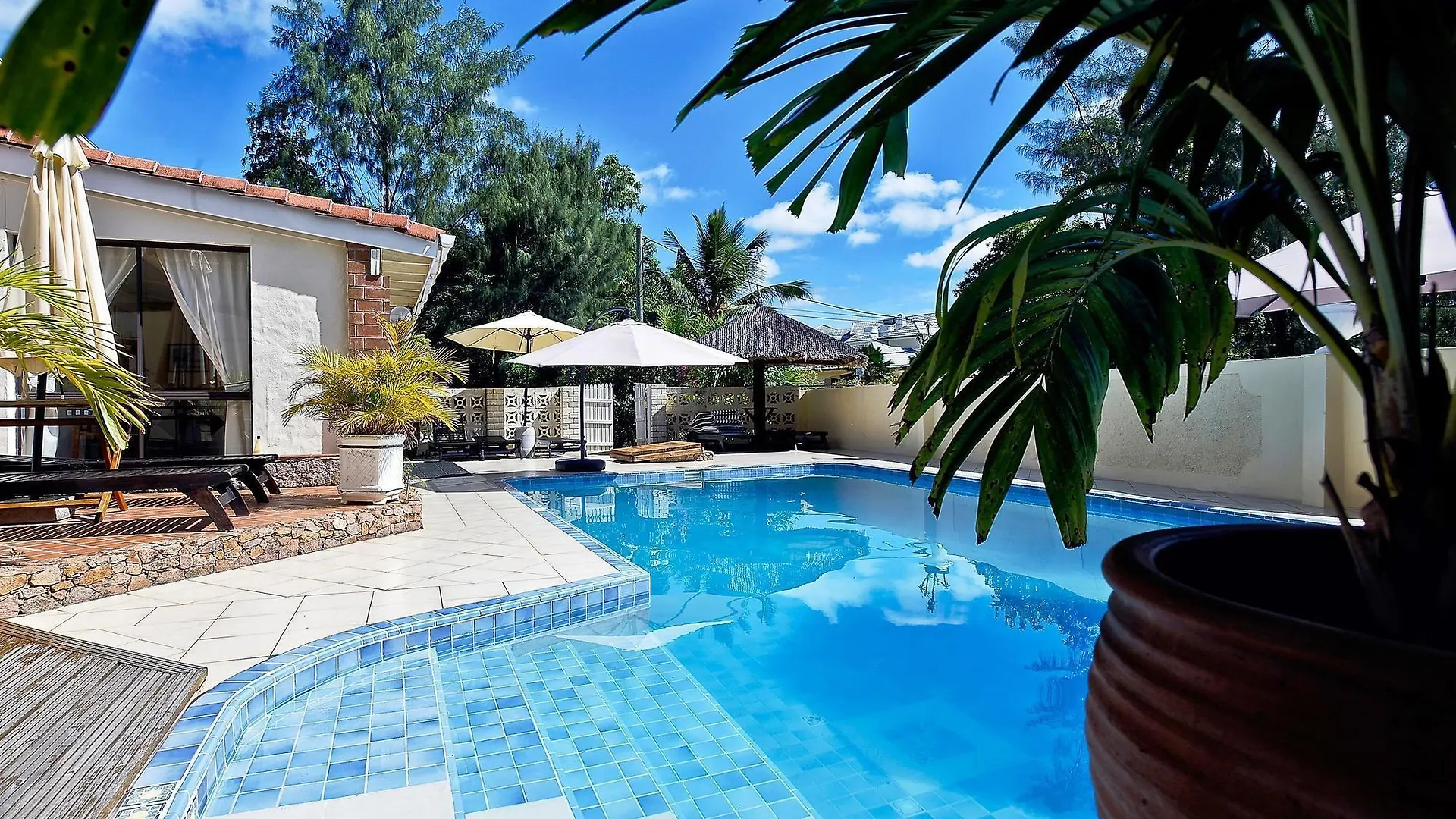 Carana Hilltop Villa Glacis  3*, Glacis (Mahe) Seychelles