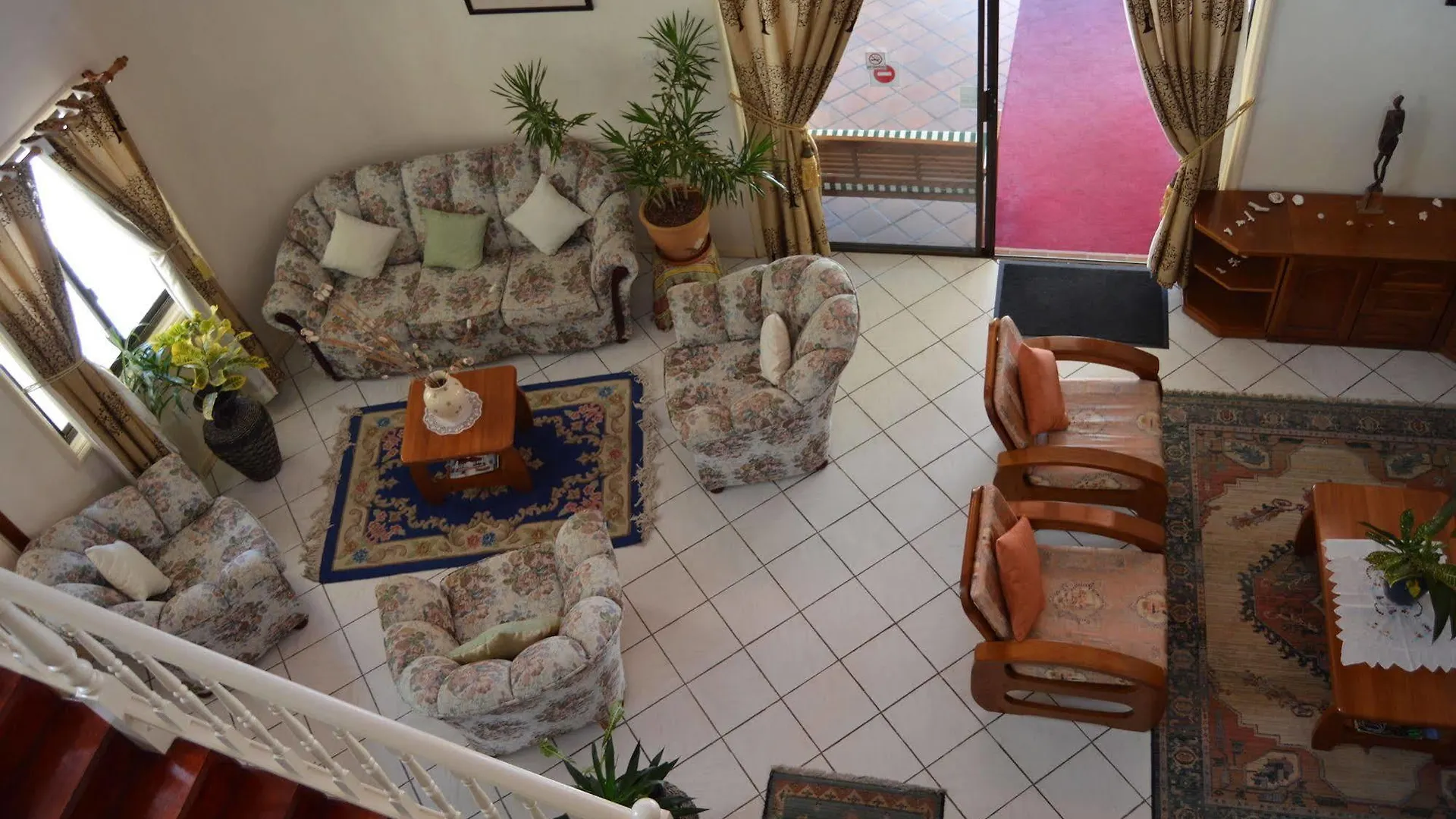 Carana Hilltop Villa Glacis  Guest house