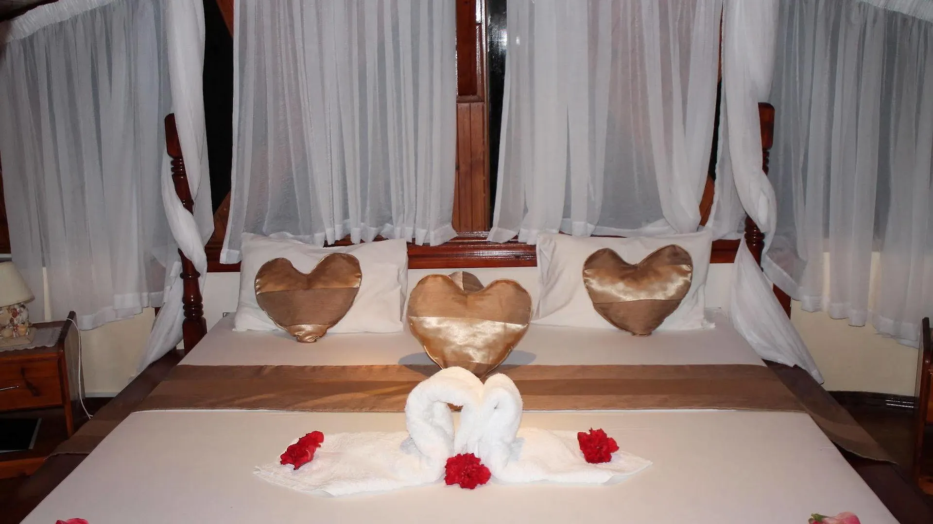 *** Guest house Carana Hilltop Villa Glacis  Seychelles