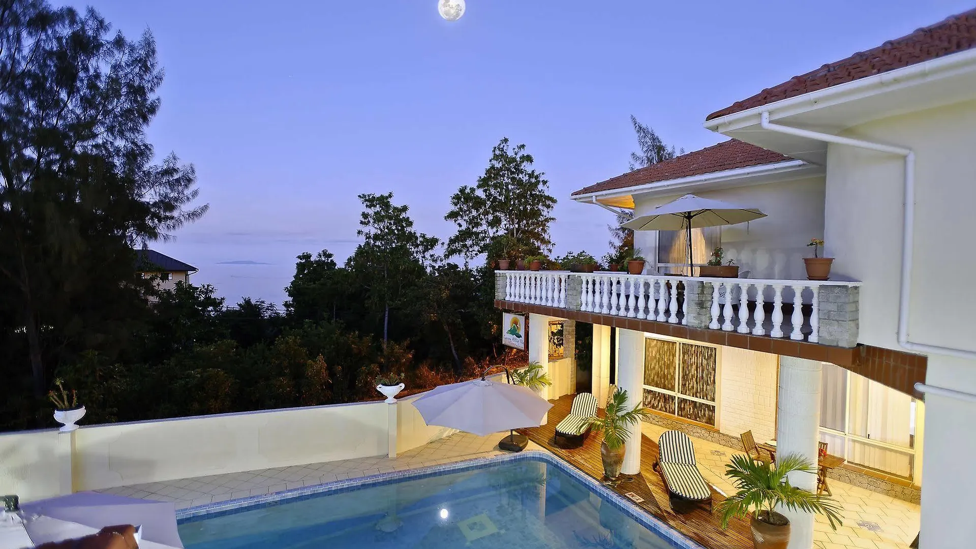 Carana Hilltop Villa Glacis  Seychelles