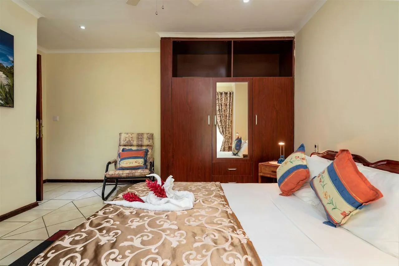 Carana Hilltop Villa Glacis  3*, Glacis (Mahe) Seychelles