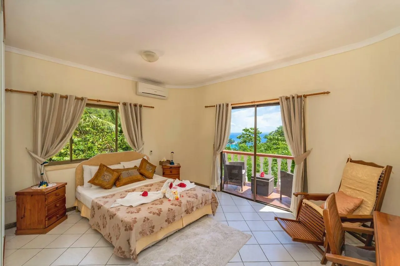 Carana Hilltop Villa Glacis  3*, Glacis (Mahe) Seychelles